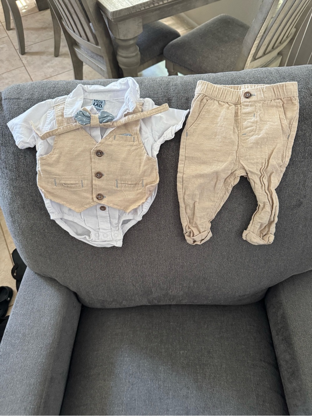 Cream Suspenders Vest & Pants Matching Set with Bow Tie size 6 months.